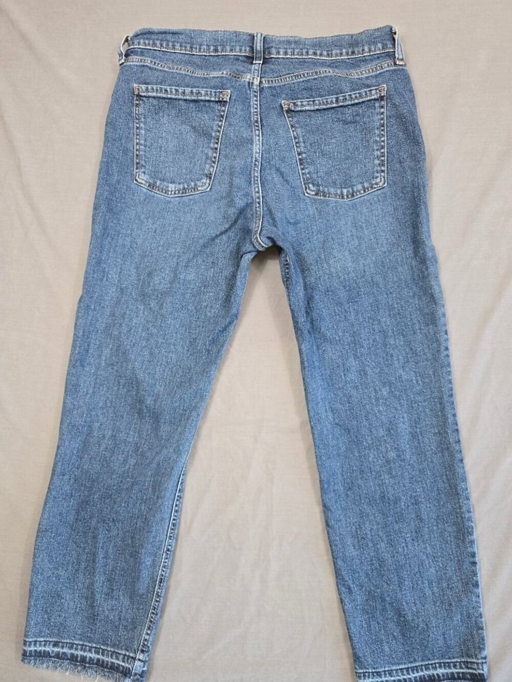 Old Navy Size 10 Mid-Rise Boyfriend Jeans Blue Denim Raw Hem TWO PAIRS - Picture 10 of 10